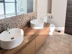 Lornie Road (D11), Terrace #502467111